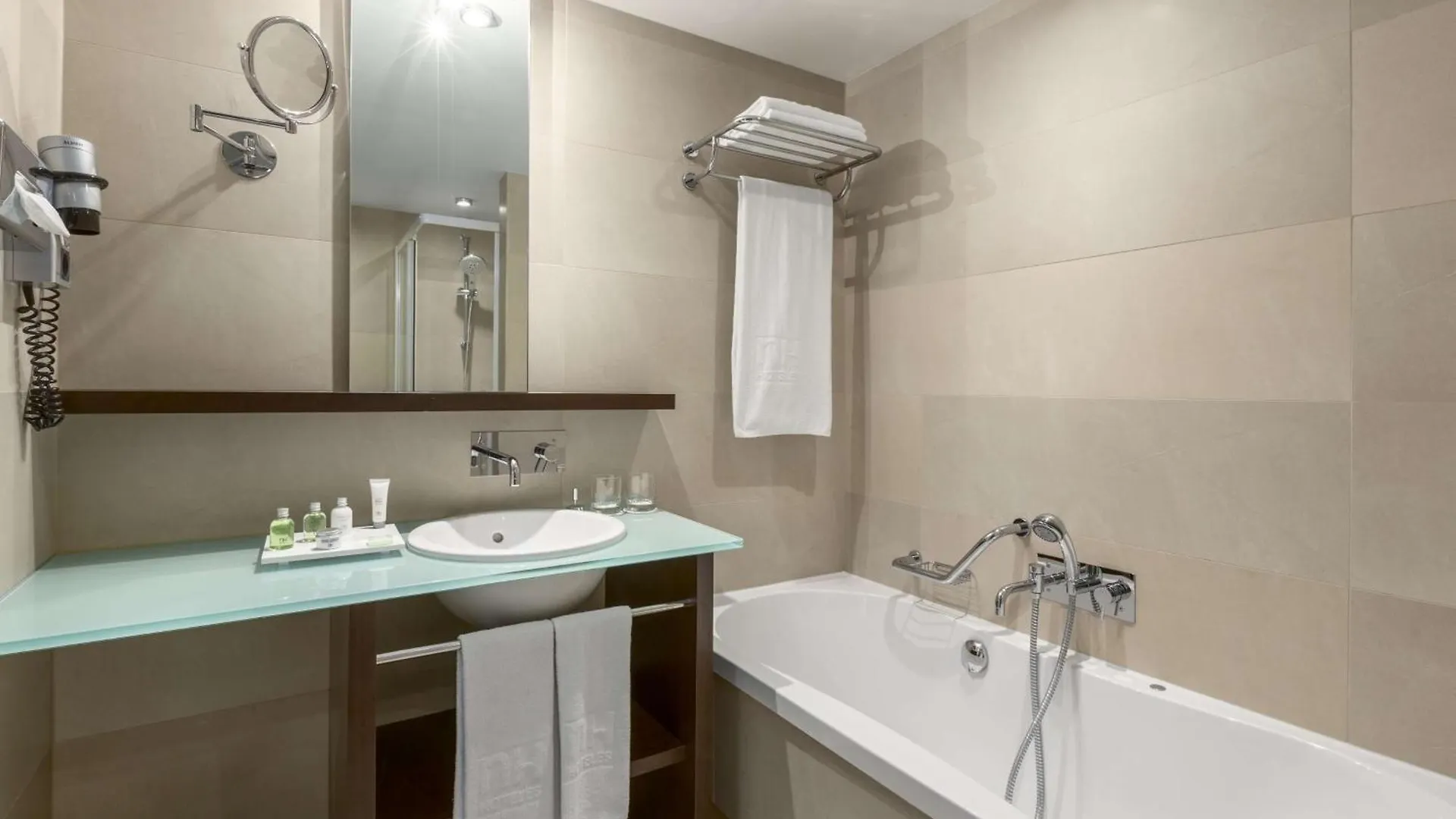 Nh Amsterdam Schiphol Airport Hotel Hoofddorp