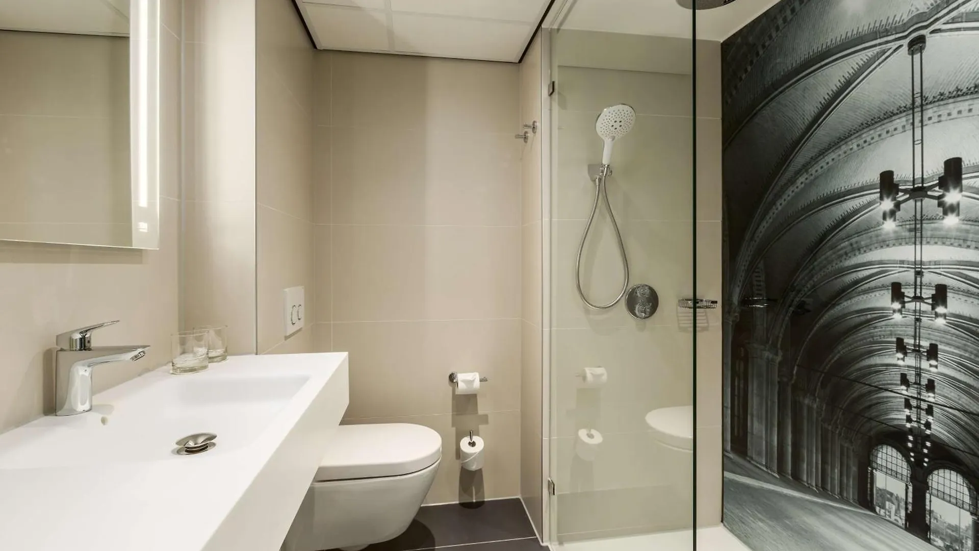 Nh Amsterdam Schiphol Airport Hotel Hoofddorp