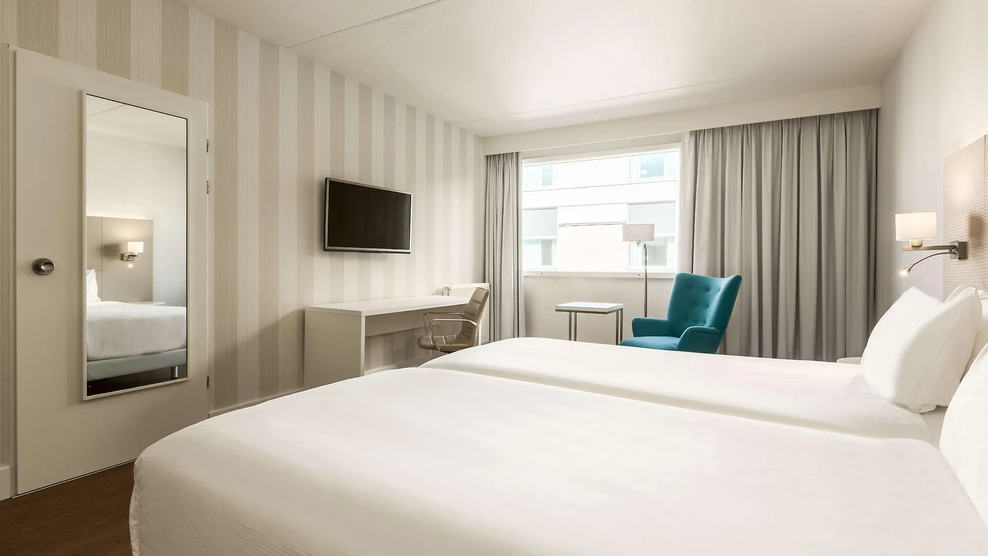 Nh Amsterdam Schiphol Airport Hotel Hoofddorp 4*,