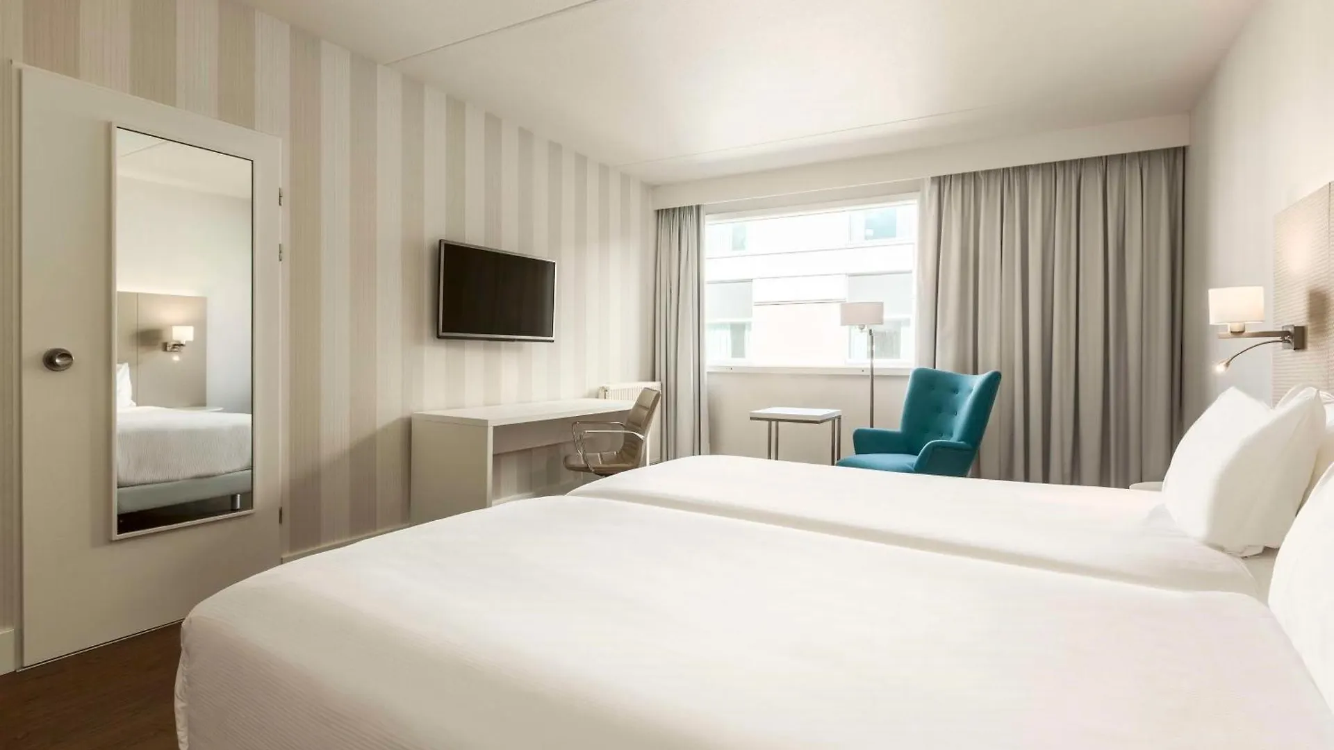 Nh Amsterdam Schiphol Airport Hotel Hoofddorp