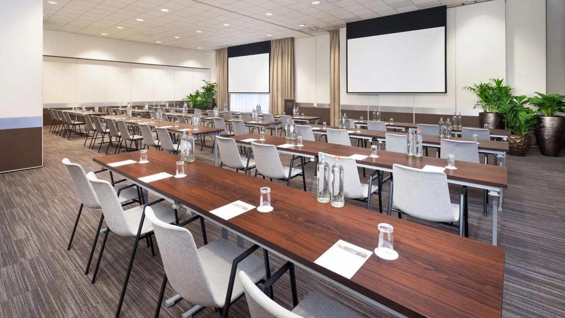 Nh Amsterdam Schiphol Airport Hotel Hoofddorp