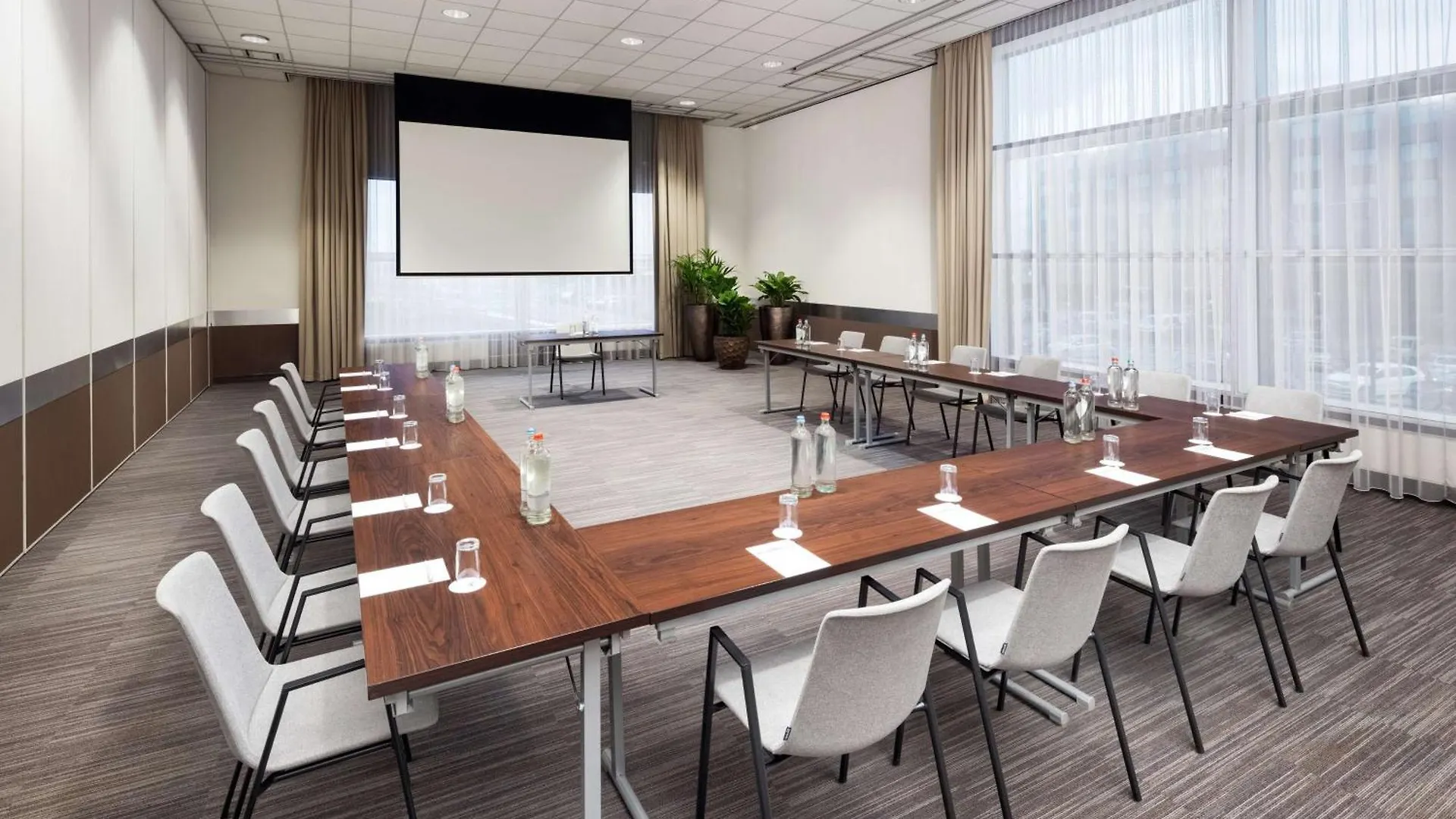 Nh Amsterdam Schiphol Airport Hotel Hoofddorp 4*,